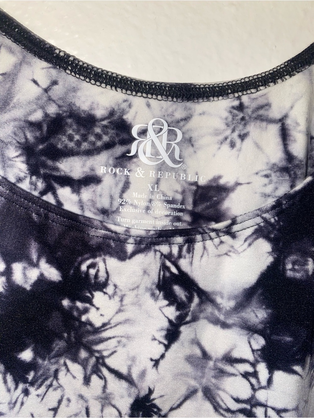 Rock & Republic Black and White Tie-Dye Tank - Picture 2 of 6